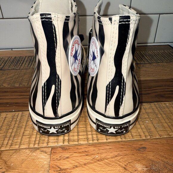 Women's Converse Chuck 70 Hi Size 5 Shoes Zebra Print Canvas Glow Sneaker - Picture 5 of 6